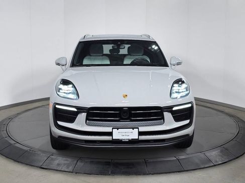 Certified 2023 Porsche Macan S AWD/4WD image 10