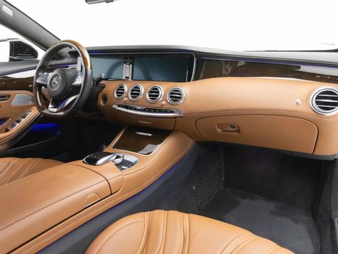 Used 2017 Mercedes-Benz S 63 AMG 4MATIC Coupe image 2