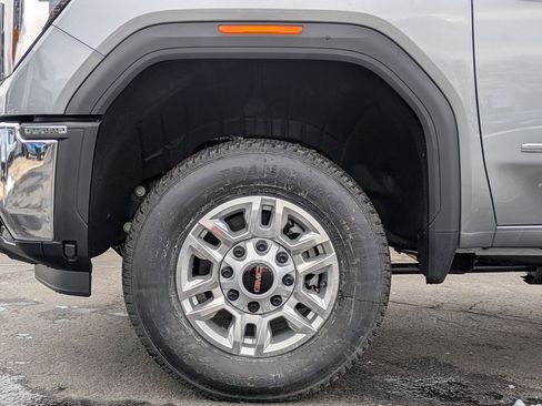 New 2026 GMC Sierra 2500 Pro image 8