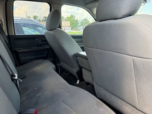 Used 2017 RAM 1500 Express w/ Express Value Package AWD/4WD image 8