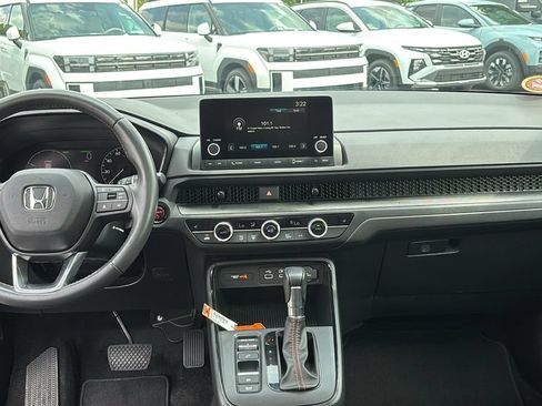Used 2024 Honda CR-V Sport image 12