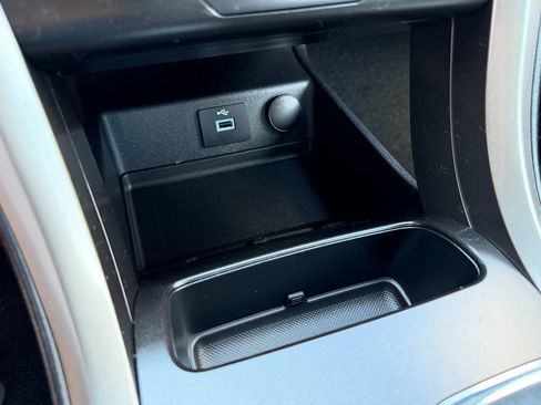 Used 2018 Ford Fusion S FWD image 17