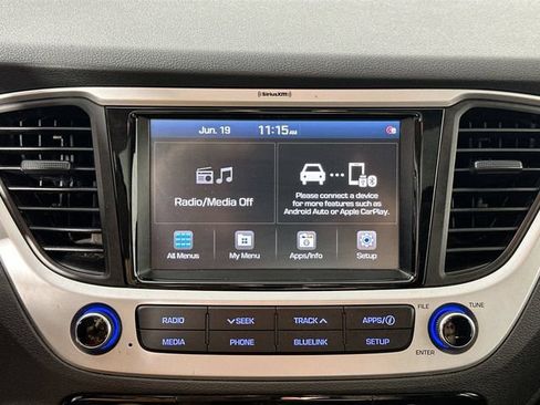 Used 2022 Hyundai Accent Limited w/ Cargo Package FWD image 12