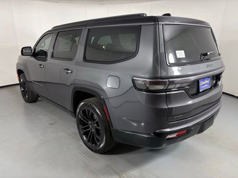 New 2026 Jeep Grand Wagoneer Summit AWD/4WD image 6