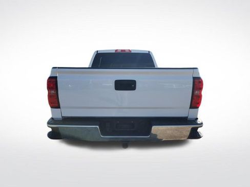 Used 2018 Chevrolet Silverado 1500 LT w/ Texas Edition RWD image 7