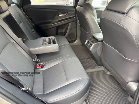 New 2026 Subaru Solterra Limited image 11
