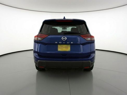 Used 2025 Nissan Rogue SV image 7