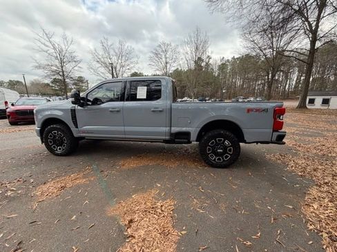 Used 2025 Ford F350 Platinum image 3