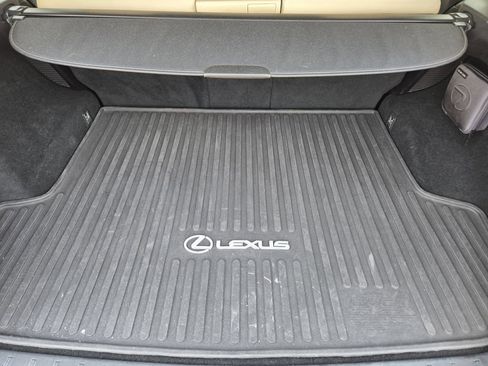 Used 2022 Lexus RX 450h AWD w/ Premium Package image 42