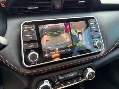 Used 2020 Nissan Kicks SR w/ SR Premium Package FWD image 22