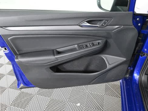 New 2026 Volkswagen Golf image 18