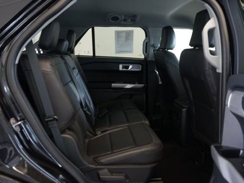 Used 2023 Ford Explorer XLT w/ Equipment Group 202A image 32