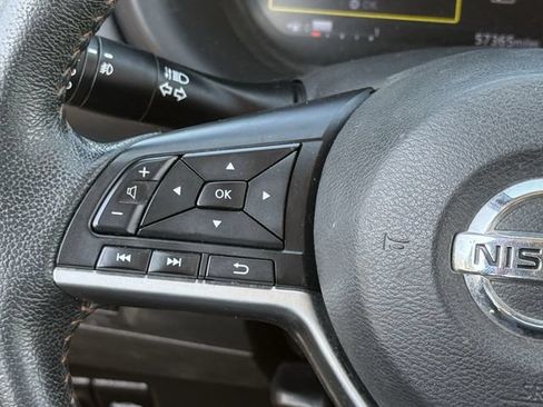Used 2021 Nissan Kicks SR w/ SR Premium Package FWD image 14