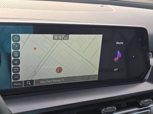 New 2025 Kia Telluride S image 26