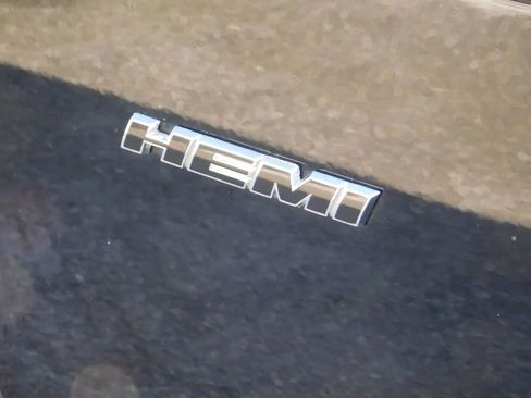 Used 2015 Dodge Challenger R/T Plus image 11