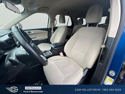 Used 2021 Ford Explorer XLT AWD/4WD image 12