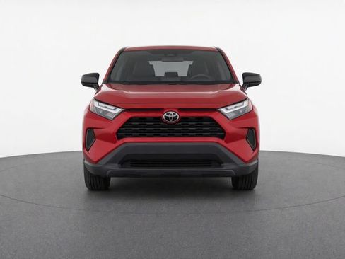 Used 2024 Toyota RAV4 LE FWD image 4