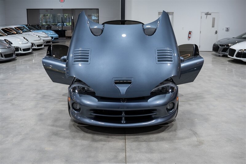 Used 2000 Dodge Viper GTS RWD image 36