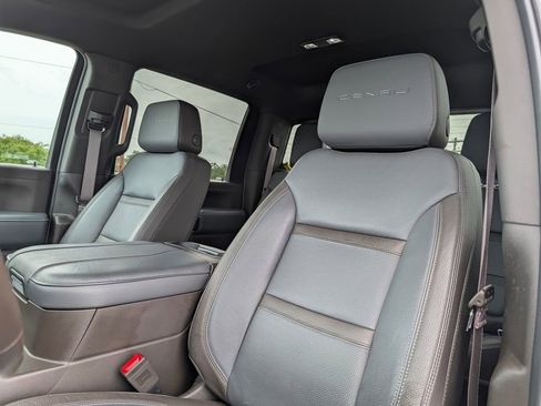 Used 2023 GMC Sierra 2500 Denali w/ Technology Package AWD/4WD image 23