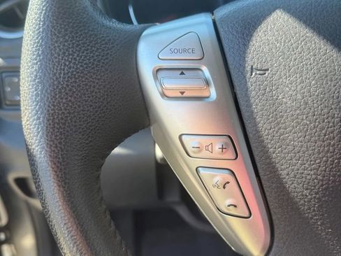 Used 2014 Nissan Versa Note SV w/ Convenience Package image 10