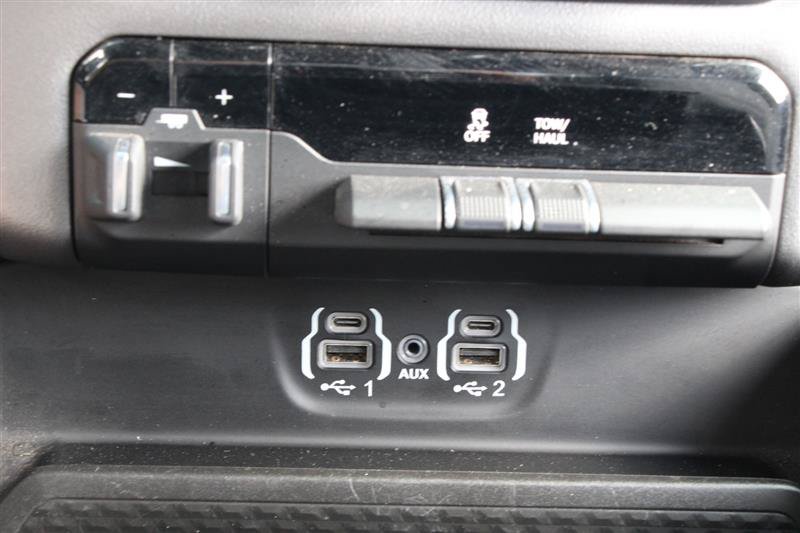 Used 2023 RAM 1500 Big Horn AWD/4WD image 25