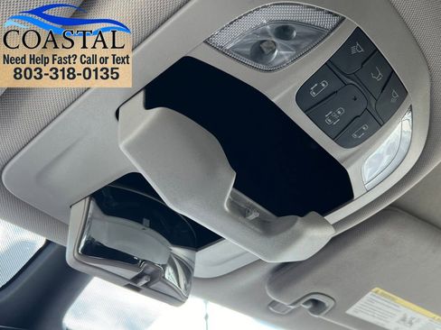 Used 2023 Chrysler Voyager LX FWD image 48