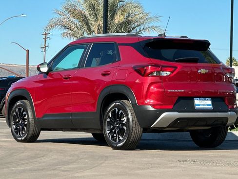 Used 2021 Chevrolet TrailBlazer LT w/ Convenience Package image 6