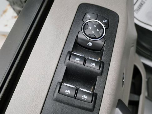 Used 2020 Ford F150 XLT AWD/4WD image 13