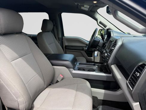 Used 2018 Ford F150 XLT w/ Equipment Group 302A Luxury AWD/4WD image 15