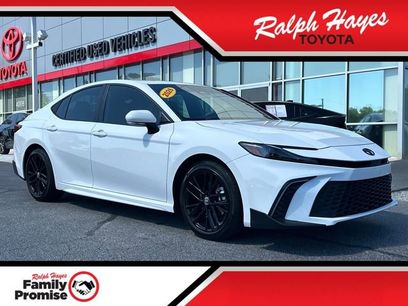 Used 2026 Toyota Camry SE w/ Convenience Package