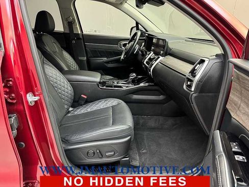 Used 2022 Kia Sorento SX Prestige AWD/4WD image 22