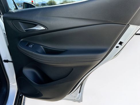 Used 2024 Buick Encore GX Sport Touring image 28