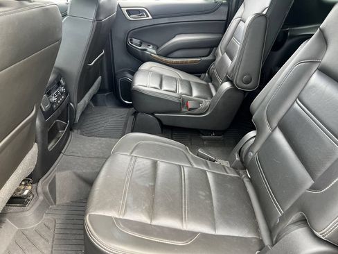 Used 2019 GMC Yukon XL Denali w/ Denali Ultimate Package AWD/4WD image 12
