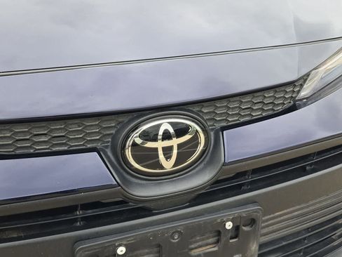 Used 2023 Toyota Corolla LE FWD image 10