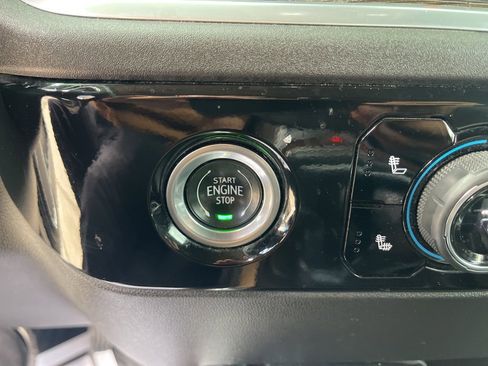 Certified 2022 Chevrolet Silverado 1500 RST image 27