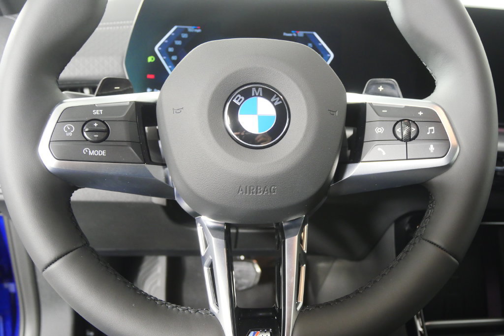 Used 2026 BMW X2 xDrive28i w/ M Sport Package AWD/4WD image 19