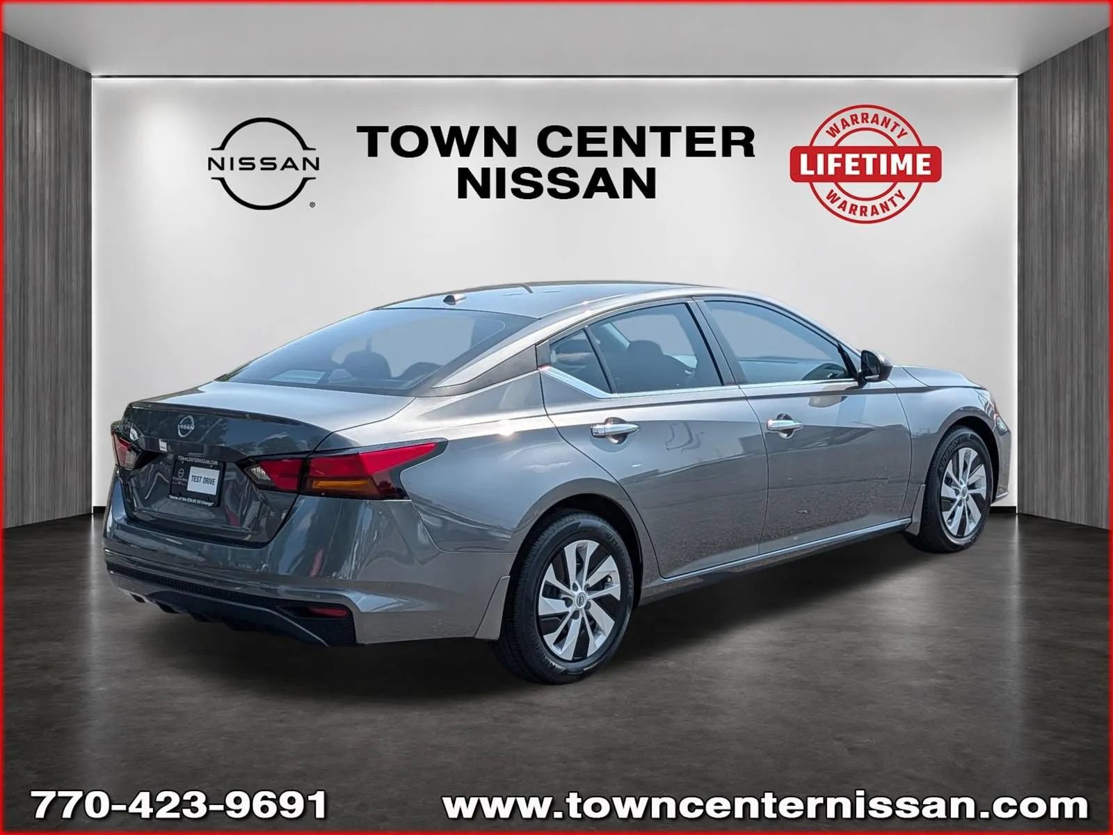 Used 2025 Nissan Altima 2.5 S FWD image 7