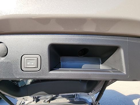 New 2026 GMC Terrain Elevation w/ Elevation Premium Package image 33