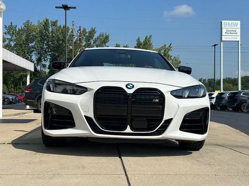 Used 2025 BMW 440i xDrive Coupe w/ Premium Package AWD/4WD image 2