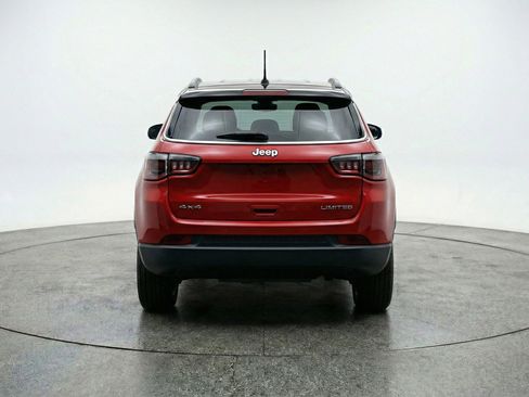 Used 2025 Jeep Compass Limited AWD/4WD image 7