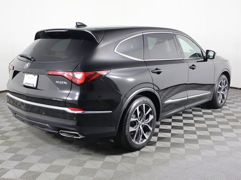 Certified 2023 Acura MDX SH-AWD w/ Technology Package image 6