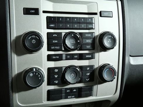 Used 2009 Ford Escape XLT FWD image 21