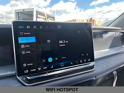New 2026 Volkswagen Tiguan SE AWD/4WD image 31