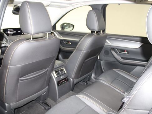 Used 2025 MAZDA CX-70 Plug-In Hybrid w/ Premium Pkg AWD/4WD image 23