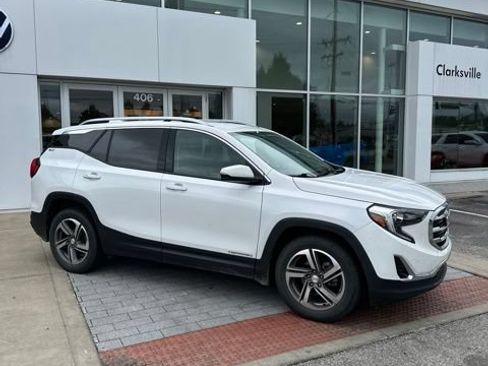 Used 2019 GMC Terrain SLT w/ Preferred Package FWD image 4