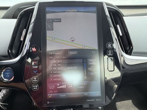 Used 2021 Toyota Prius Prime XLE FWD image 29