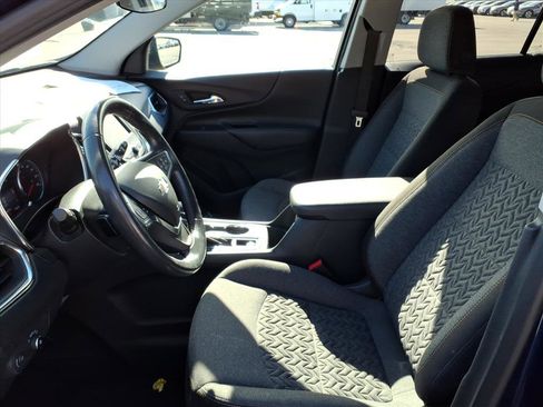 Used 2022 Chevrolet Equinox LT image 24