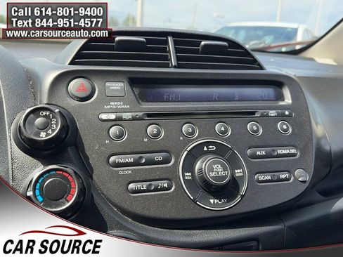 Used 2013 Honda Fit Sport image 17