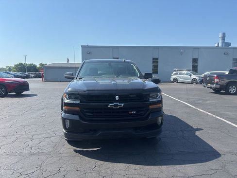 Used 2019 Chevrolet Silverado 1500 LT w/ All Star Edition AWD/4WD image 3