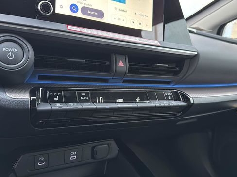 New 2026 Toyota Prius XLE image 22